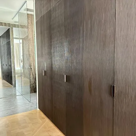 De Luxe Marais Apartment *
